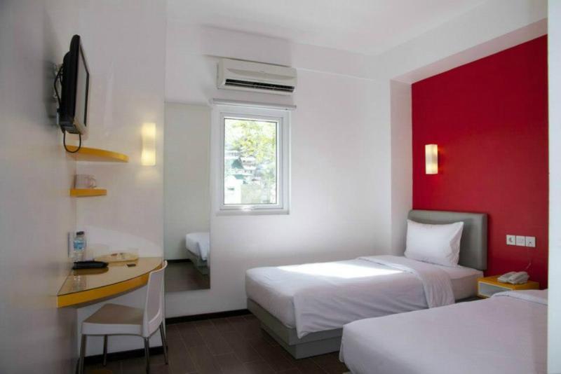 Amaris Hotel Thamrin City Jakarta Exterior photo