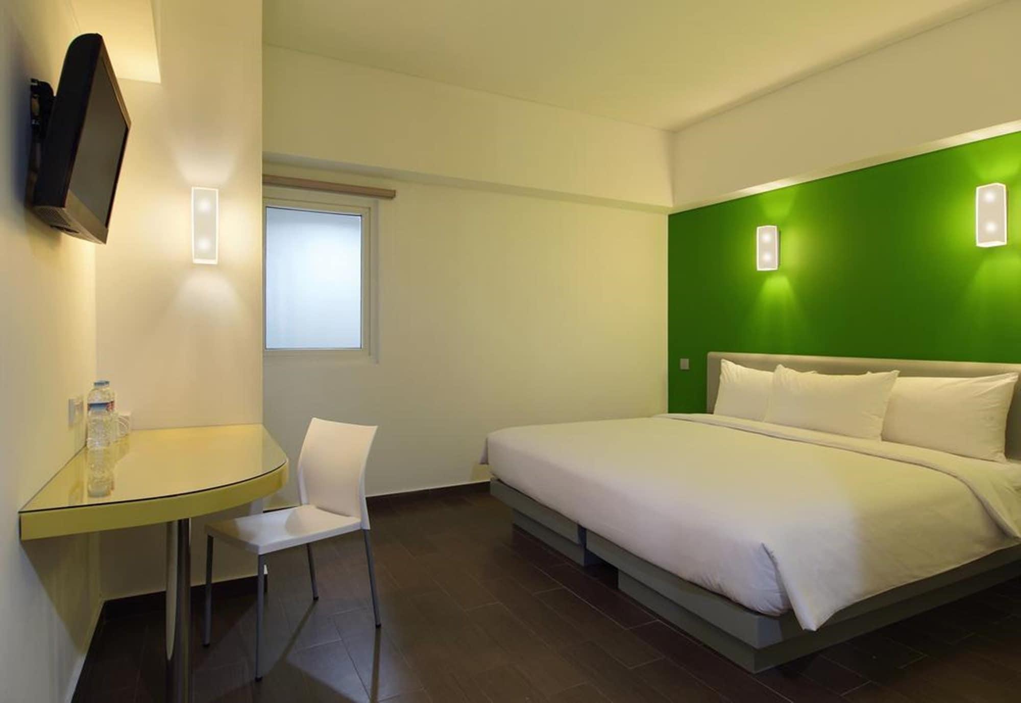Amaris Hotel Thamrin City Jakarta Exterior photo