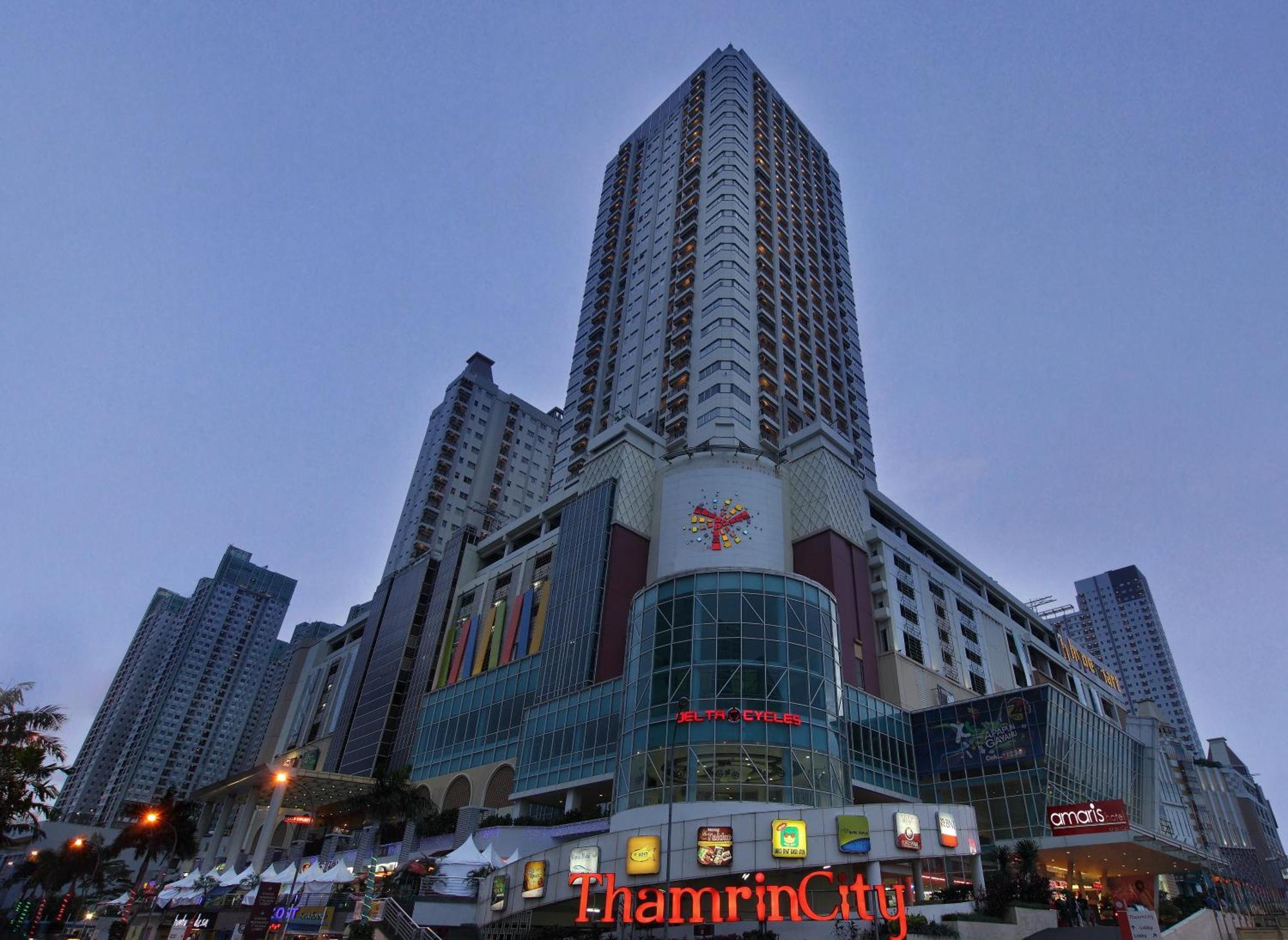 Amaris Hotel Thamrin City Jakarta Exterior photo